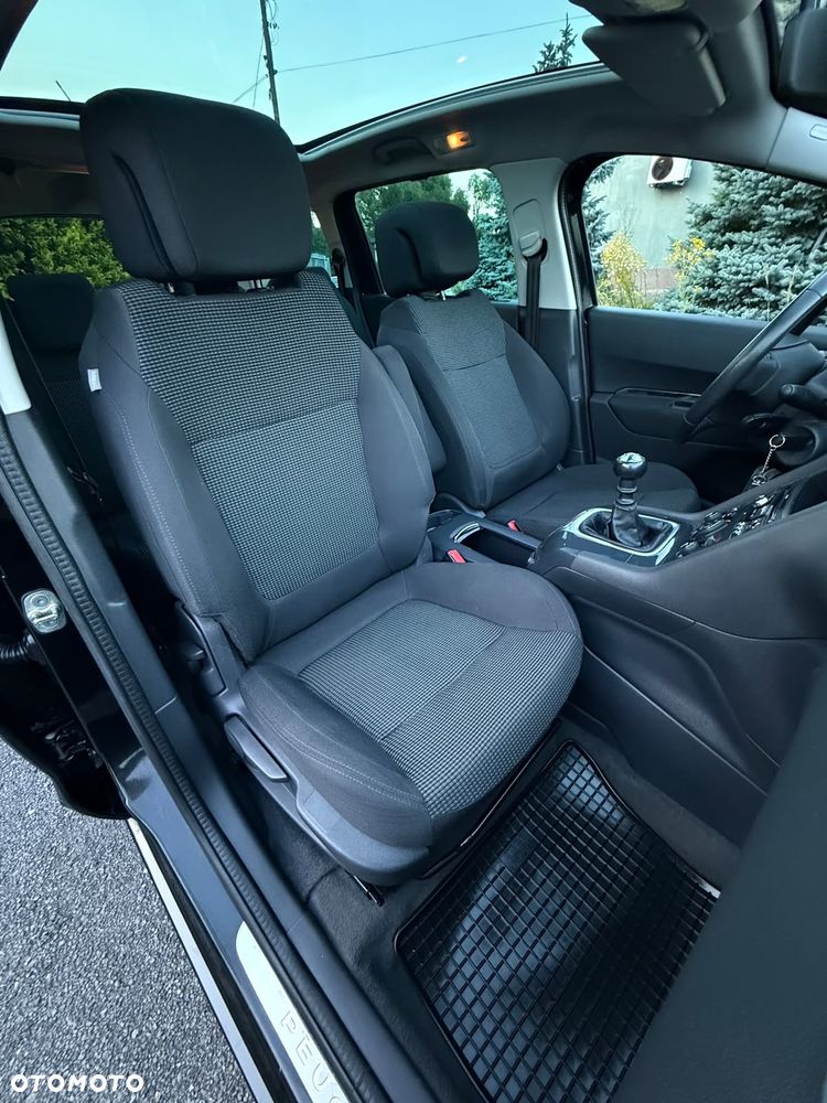 Peugeot 5008 155 THP Premium - 33