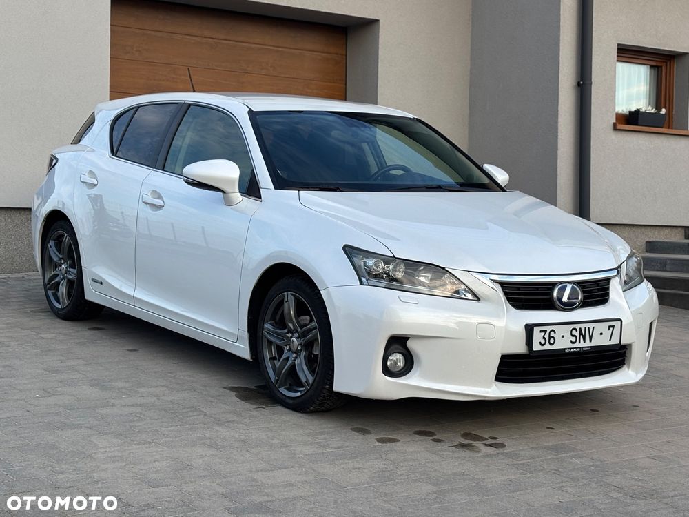 Lexus CT Impression Line - 1