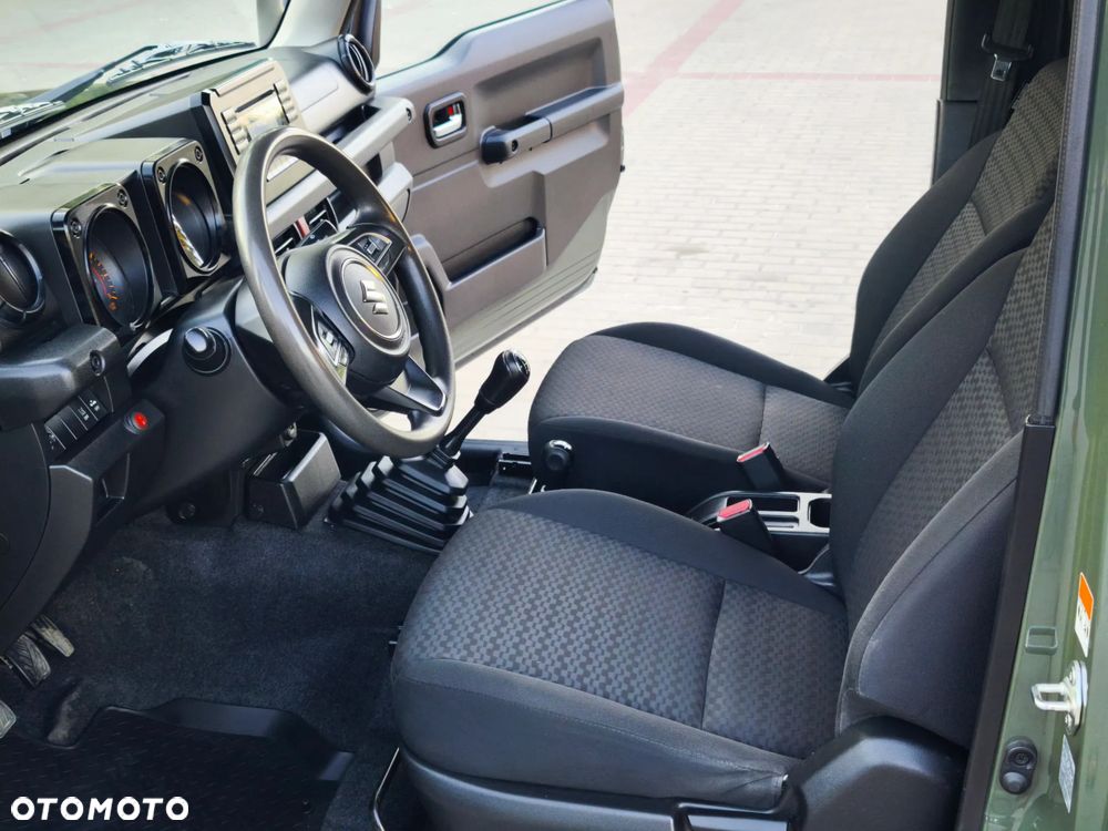 Suzuki Jimny 1.5 Premium - 6
