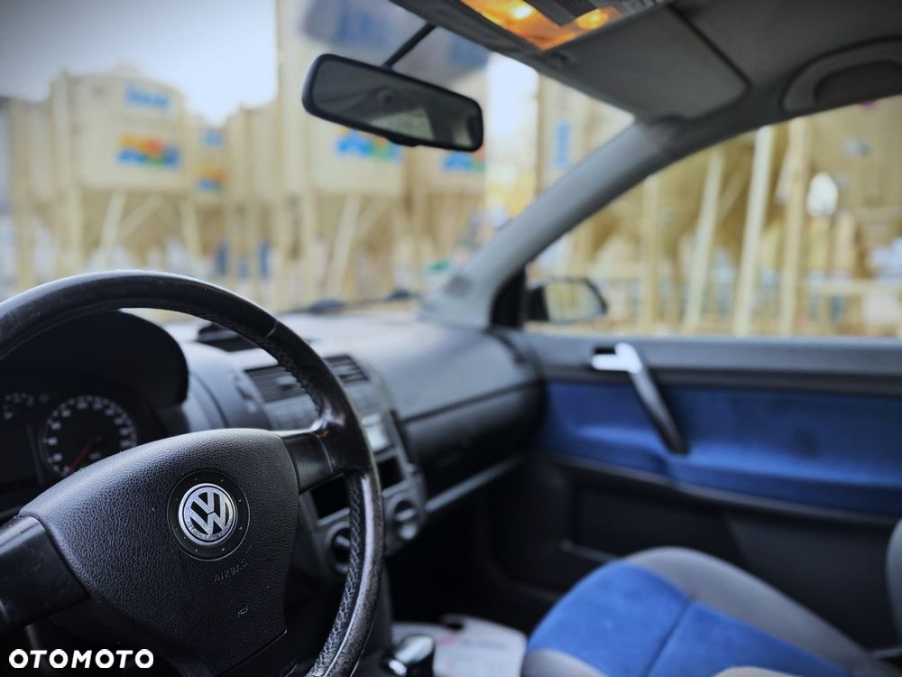 Volkswagen Polo - 10