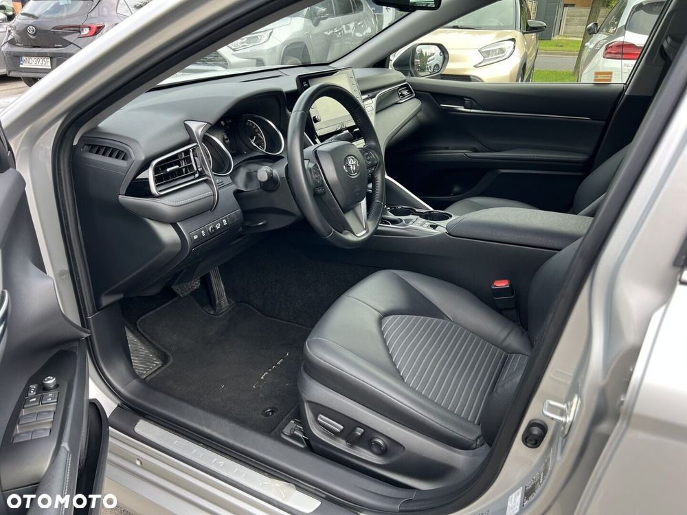 Toyota Camry 2.5 Hybrid Prestige CVT - 13