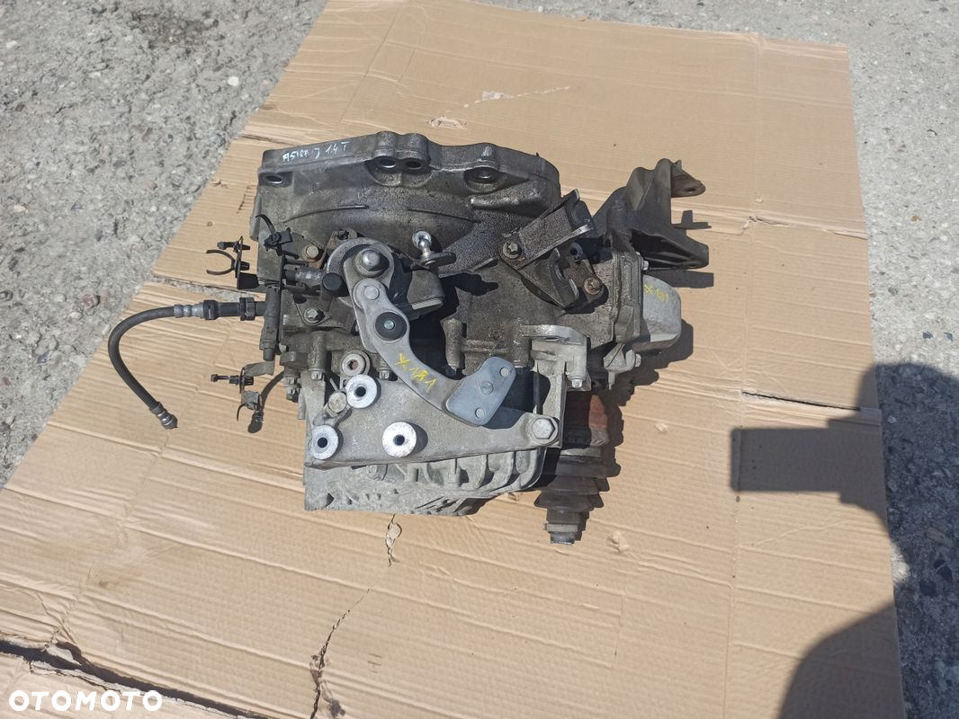 Skrzynia biegów manualna OPEL ASTRA IV J 1.4T M32 - 3