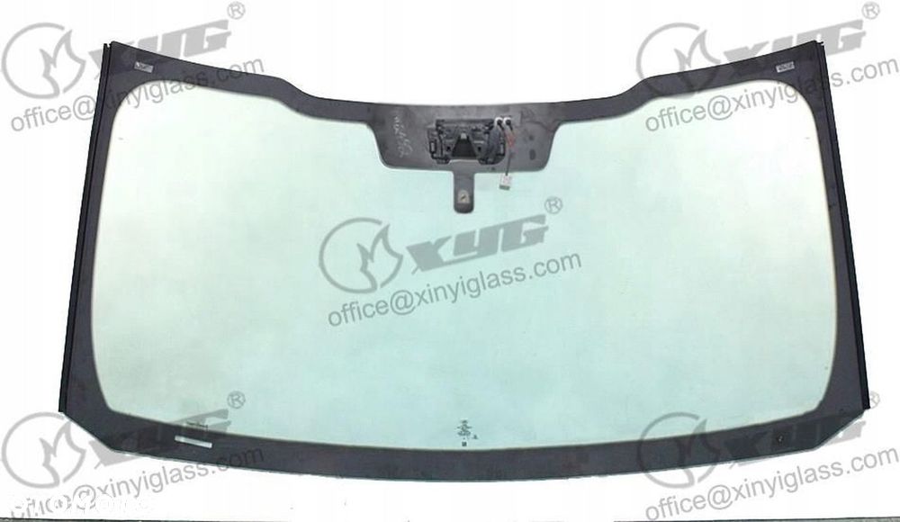 SZYBA CZOŁOWA FORD F150 / F250 / F350 2018-2020 KAMERA - 1