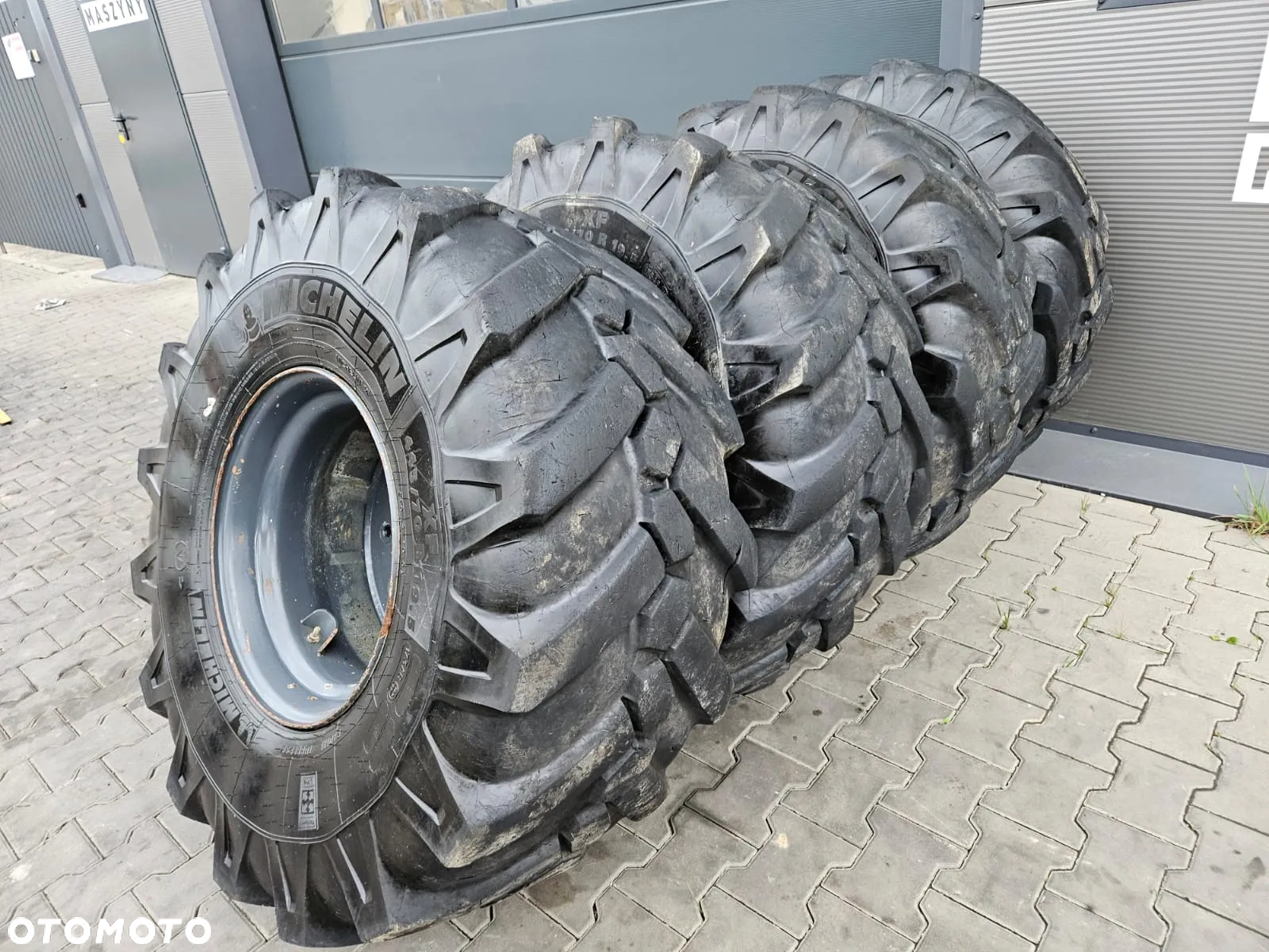 Caterpillar KOŁA 445/70-19,5 18-19,5 MICHELIN KOPARKA KOŁOWA CAT KOMATSU VOLVO - 8