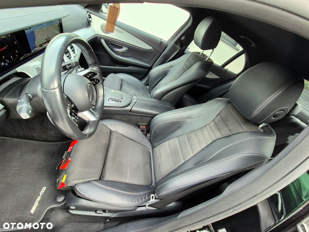 Mercedes-Benz Klasa E 220 d 4Matic 9G-TRONIC AMG Line - 20
