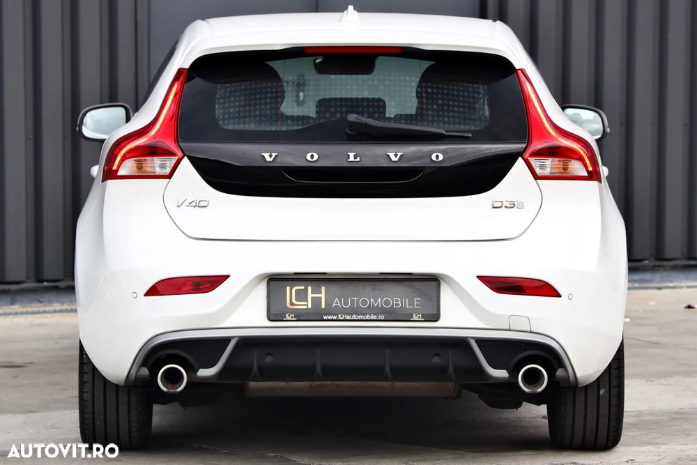 Volvo V40 D3 Geartronic RDesign - 15