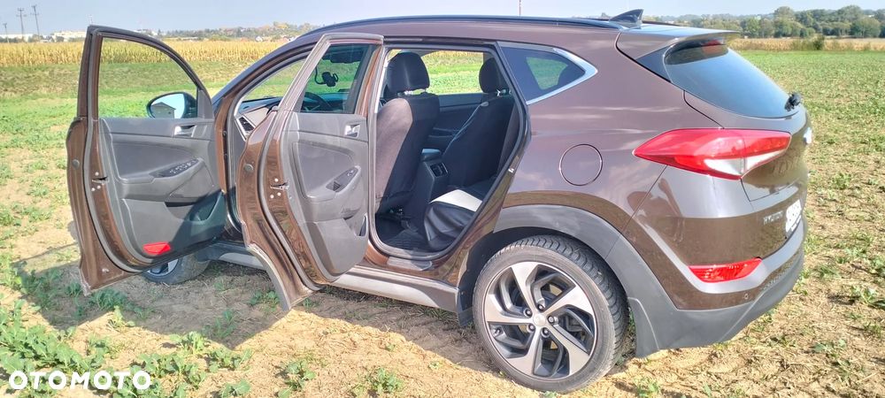 Hyundai Tucson 1.7 CRDI BlueDrive Comfort 2WD DCT - 6