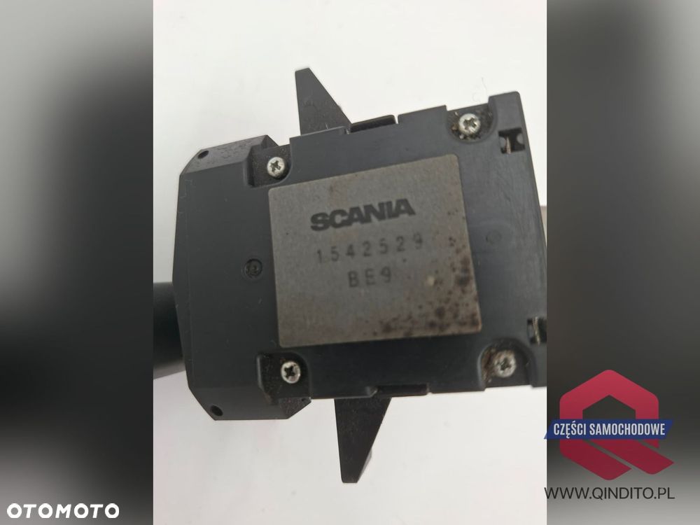 PRZEŁĄCZNIK MANETKA ŚWIATEŁ KIERUNKOWSKAZÓW SCANIA - 4