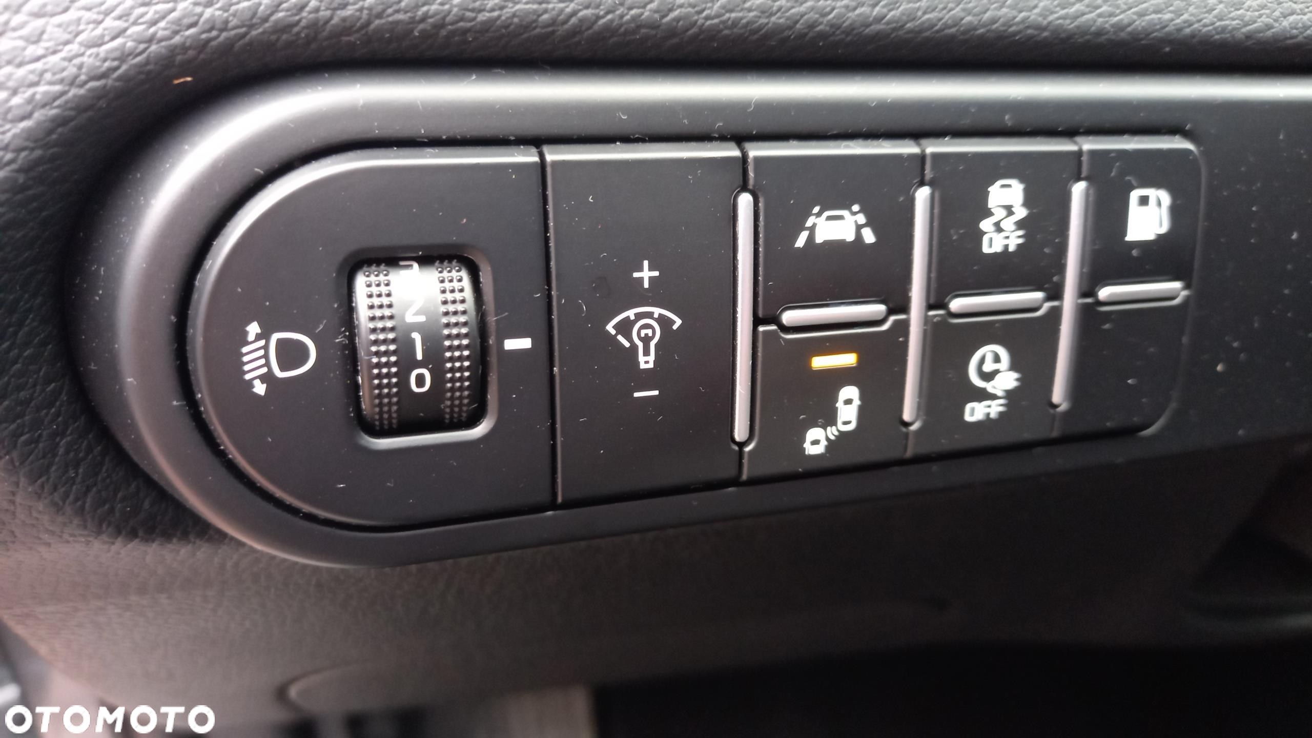 Kia XCeed 1.6 GDI PHEV L DCT - 16