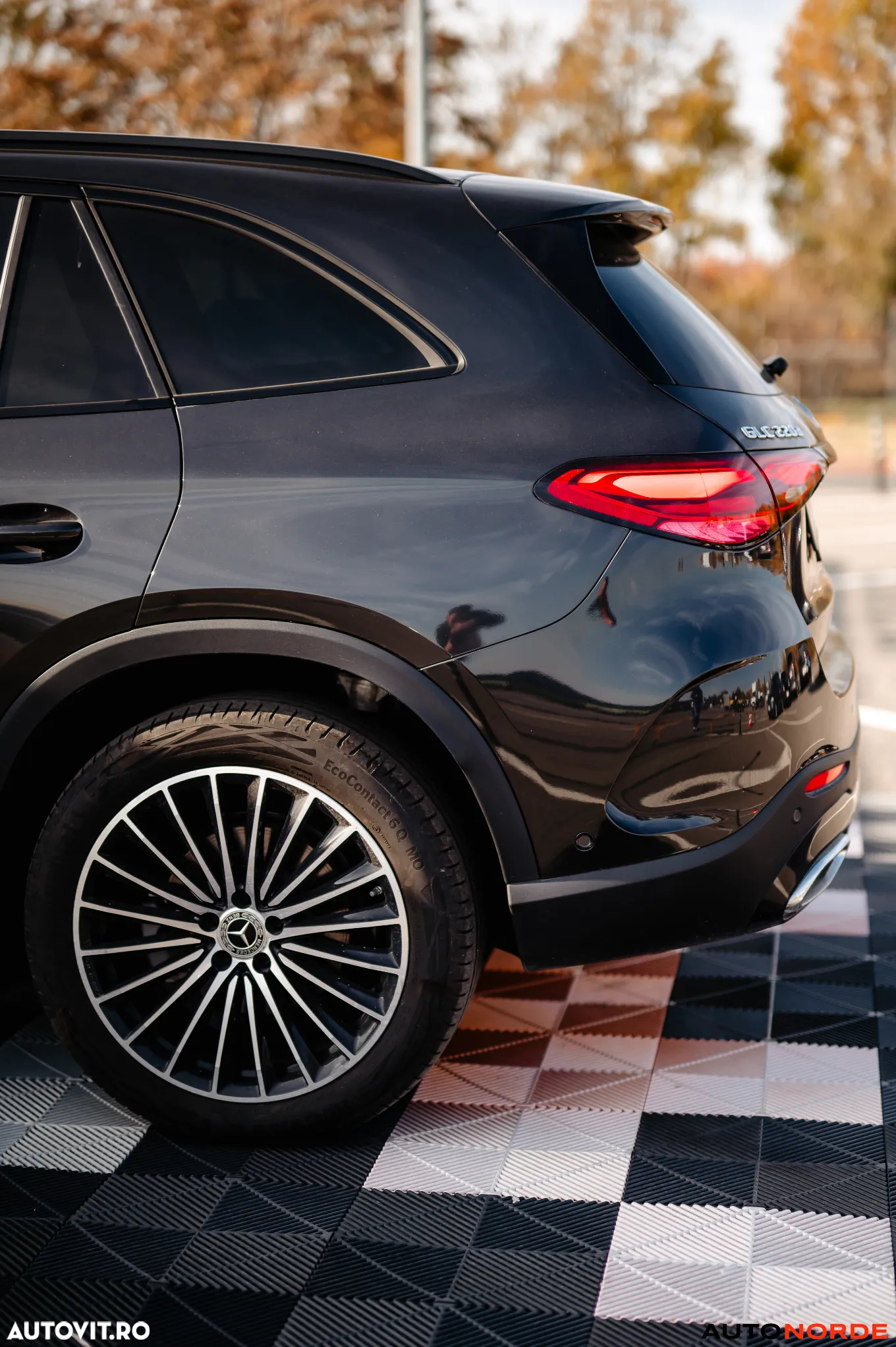 Mercedes-Benz GLC 220 d 4Matic 9G-TRONIC AMG Line Advanced - 9