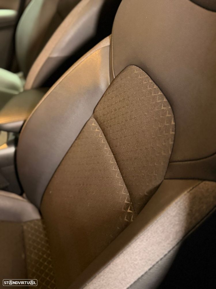 Nissan Juke 1.0 DIG-T Acenta DCT - 33