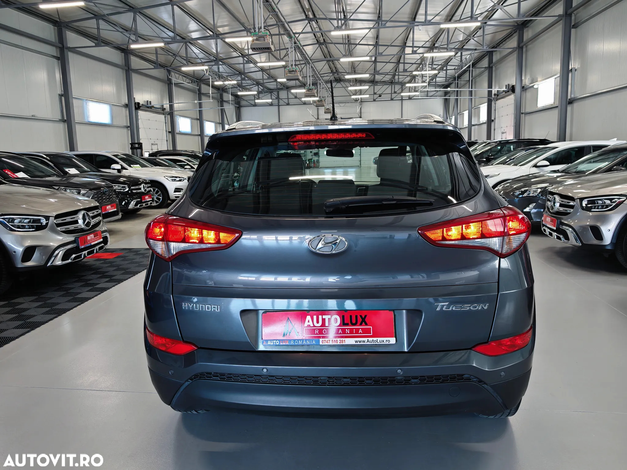 Hyundai Tucson blue 1.7 CRDi 2WD Classic - 6