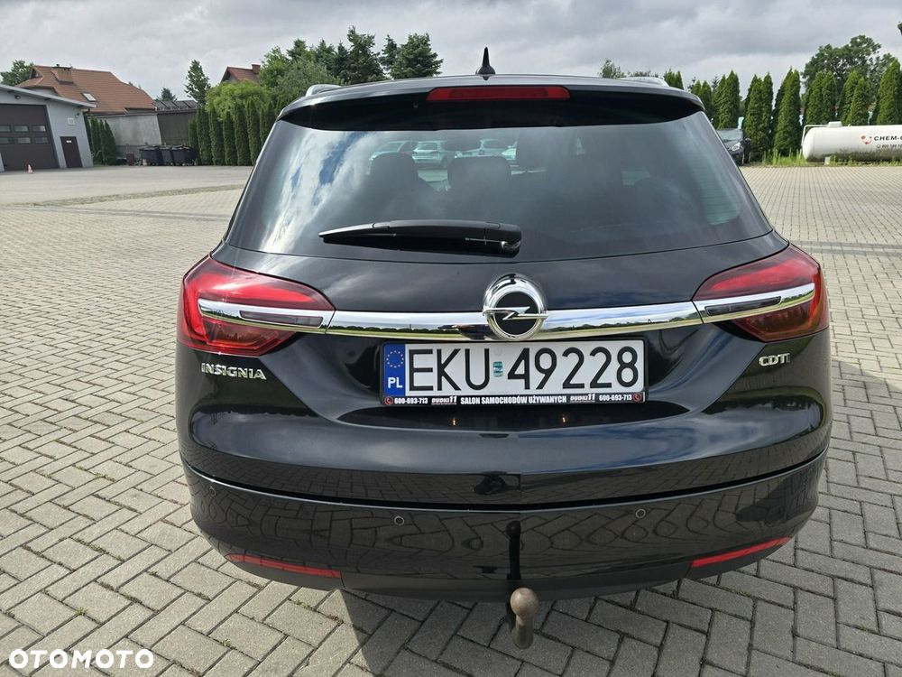 Opel Insignia - 10