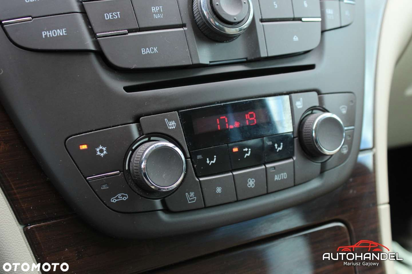 Opel Insignia - 16
