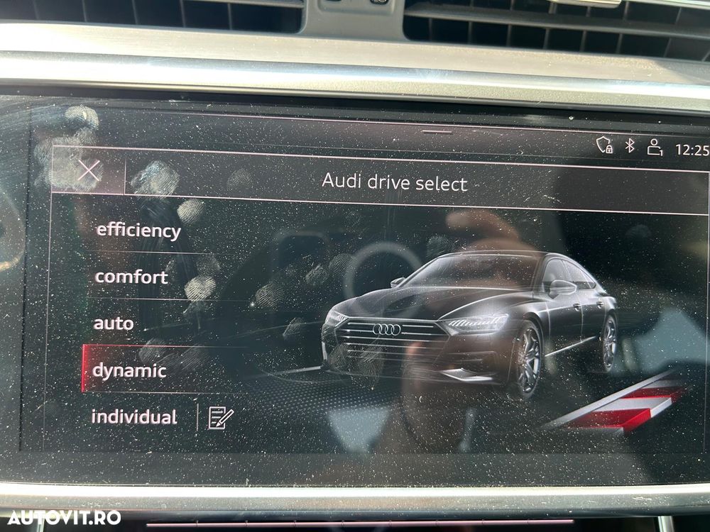 Audi A7 55 TFSIe quattro S tronic - 11