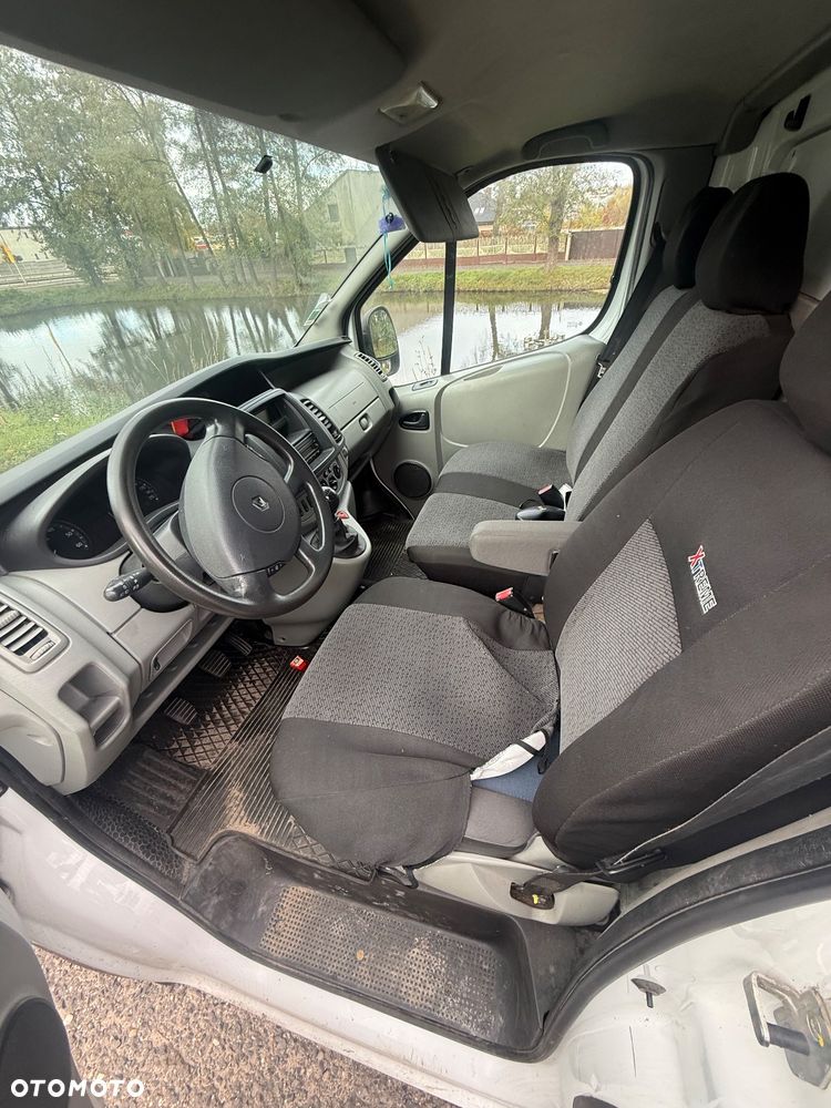 Renault Trafic - 6