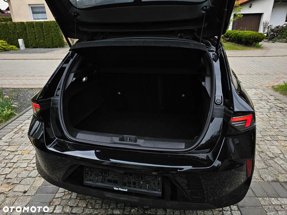 Opel Astra 1.2 T Edition S&S - 20