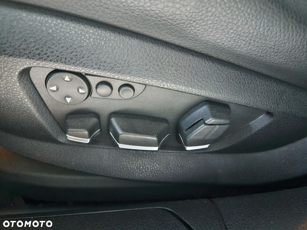 BMW Seria 7 730d L - 11