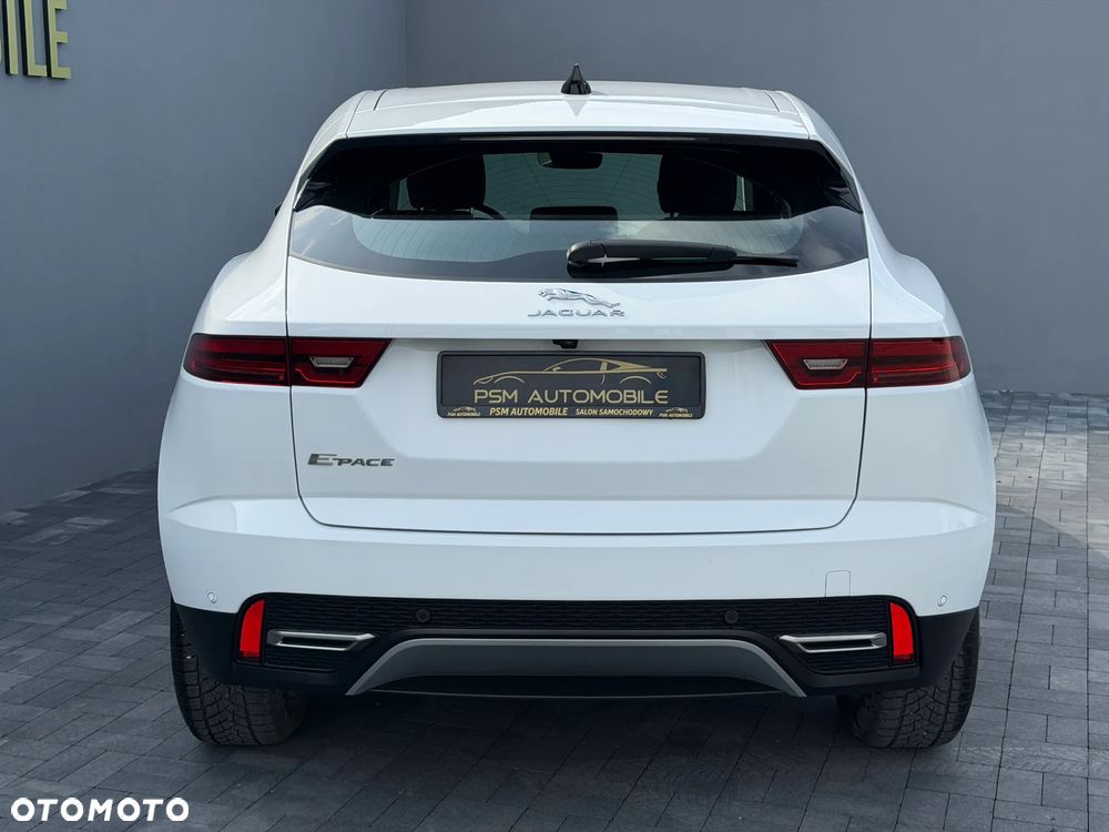 Jaguar E-Pace 1.5 P160 mHEV SE - 10