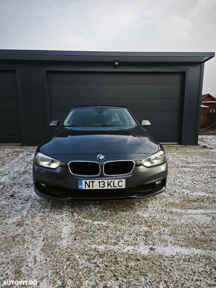 BMW Seria 3 320d Touring Aut. Sport Line - 1