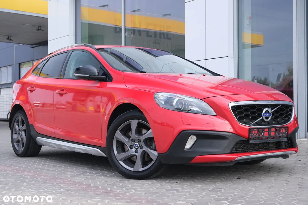 Volvo V40 Cross Country T4 AWD Drive-E Momentum - 2