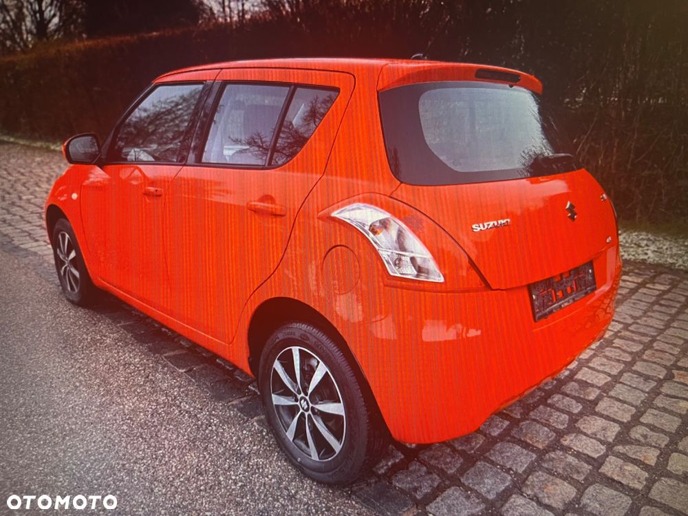 Suzuki Swift - 6