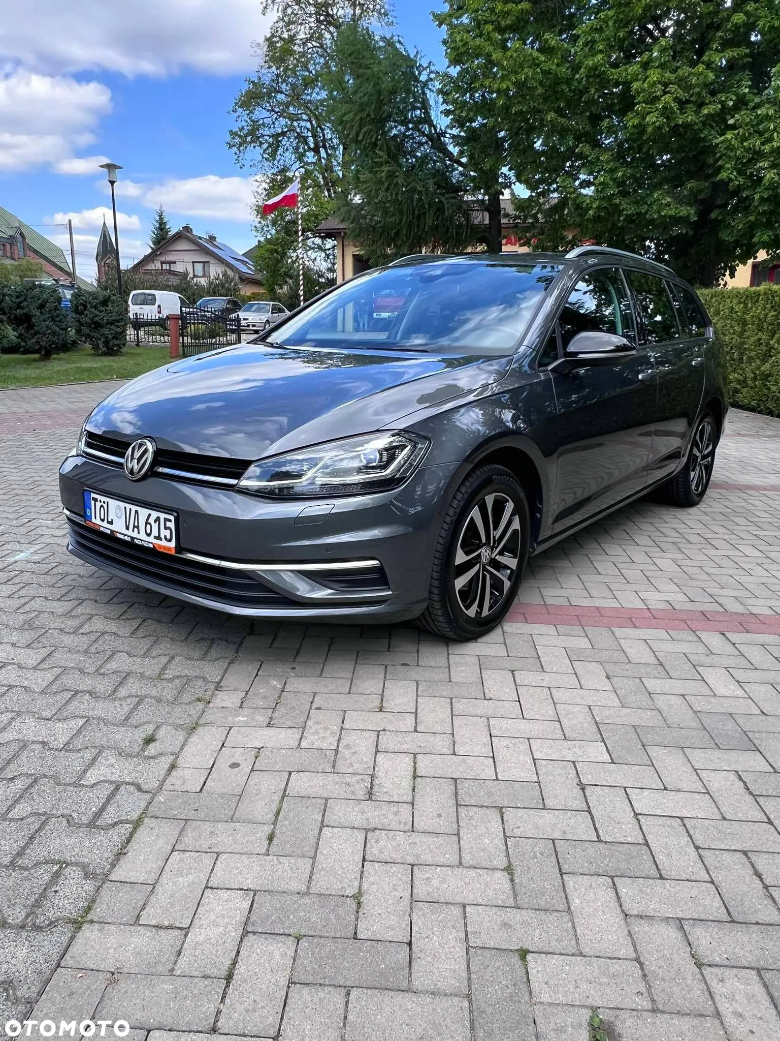 Volkswagen Golf 2.0 TDI SCR IQ.DRIVE - 4