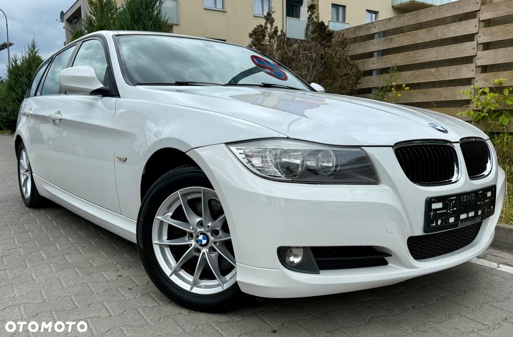 BMW Seria 3 318d - 1