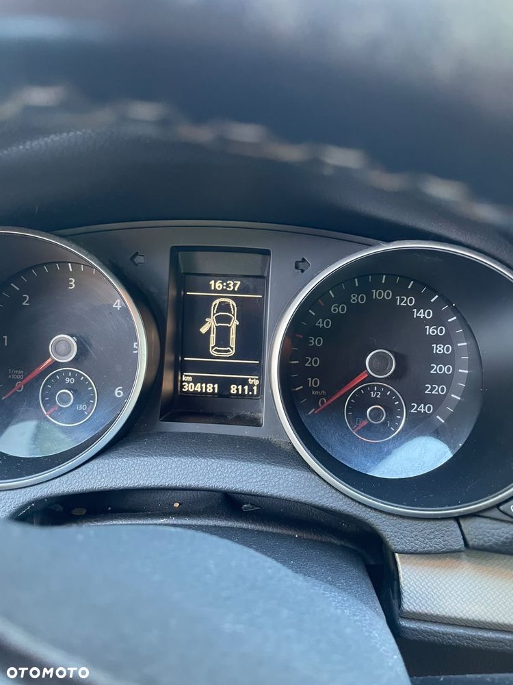Volkswagen Golf - 14