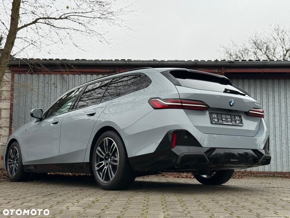 BMW Seria 5 520d - 13