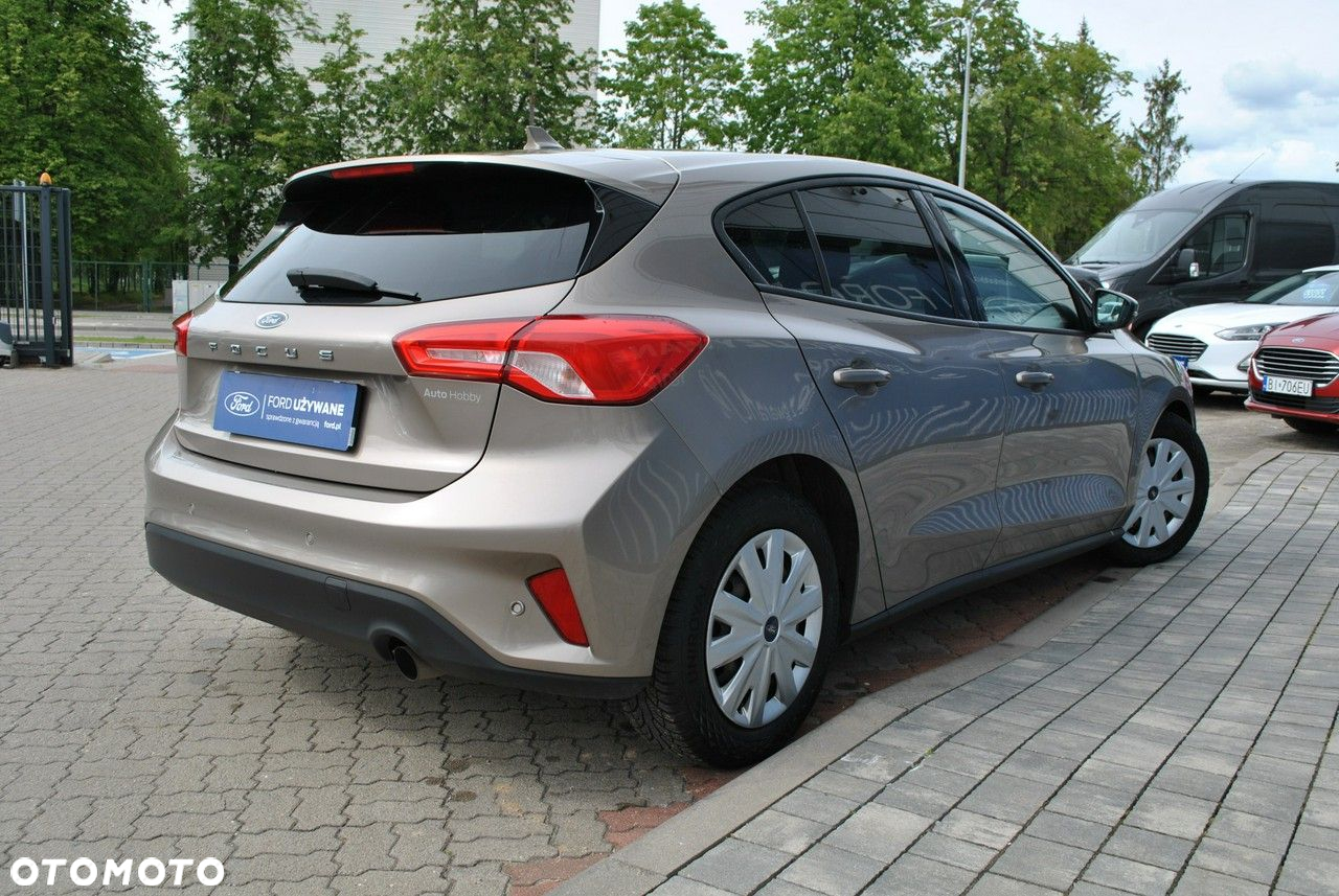 Ford Focus 1.0 EcoBoost Trend - 8