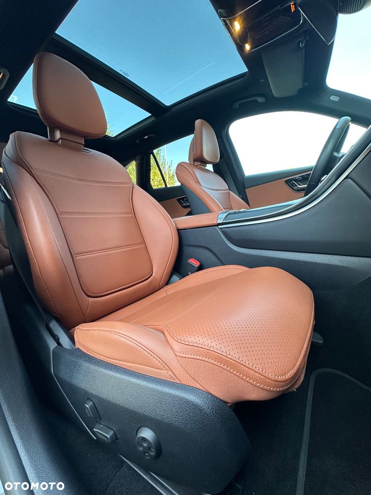 Mercedes-Benz GLC 220 d 4Matic 9G-TRONIC Edition AMG Line - 11