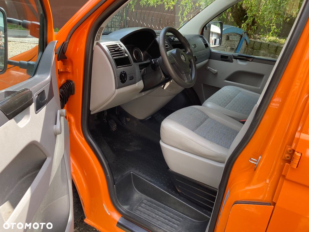 Volkswagen T5 lift - 7
