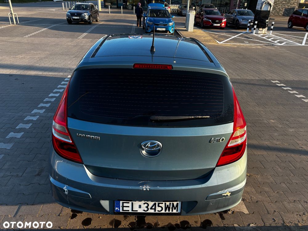 Hyundai i30 1.4 Classic + - 5