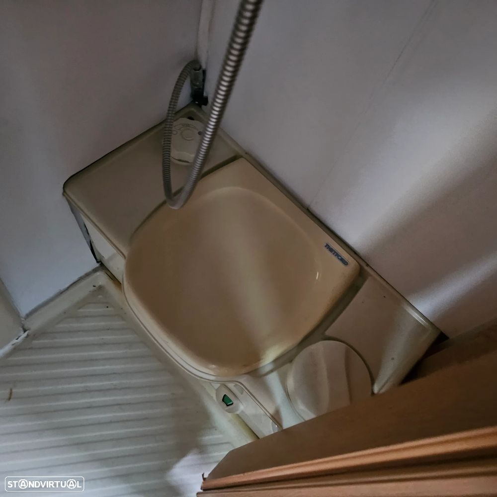 Renault Master Autocaravana - 23