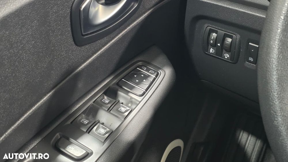 Renault Captur TCe Life Evo - 10