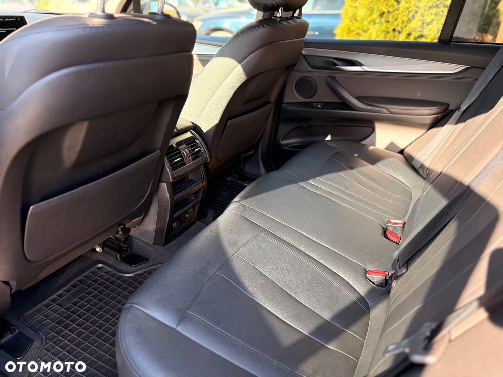 BMW X5 sDrive25d - 22