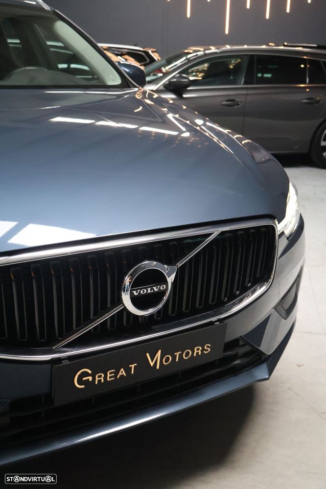 Volvo XC 60 D4 AWD Geartronic Momentum - 11