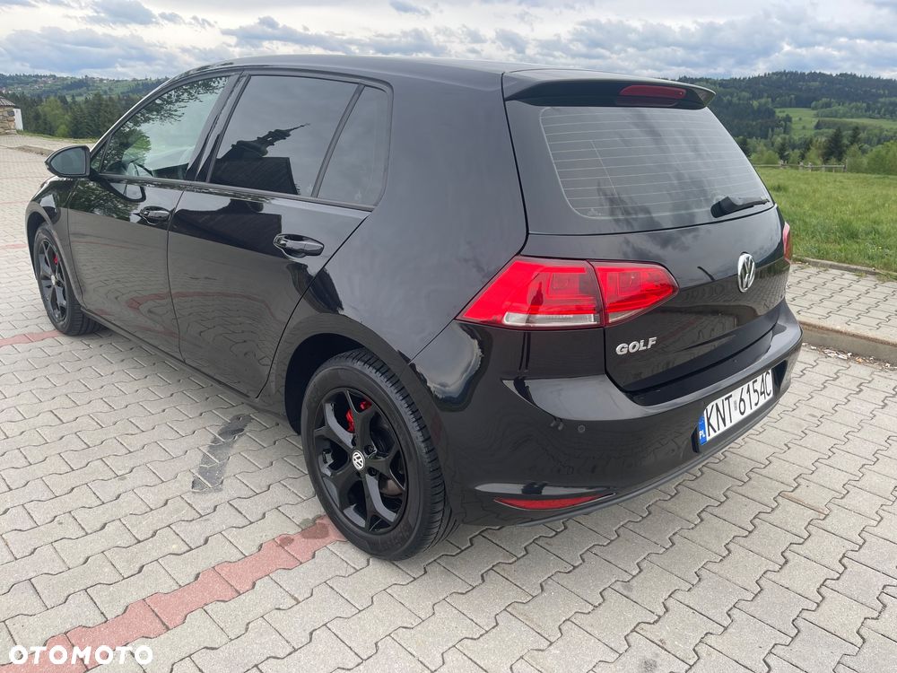 Volkswagen Golf - 12