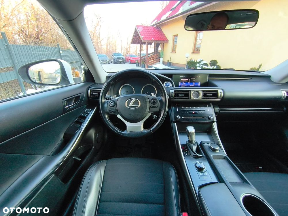 Lexus IS 250 Elegance - 15
