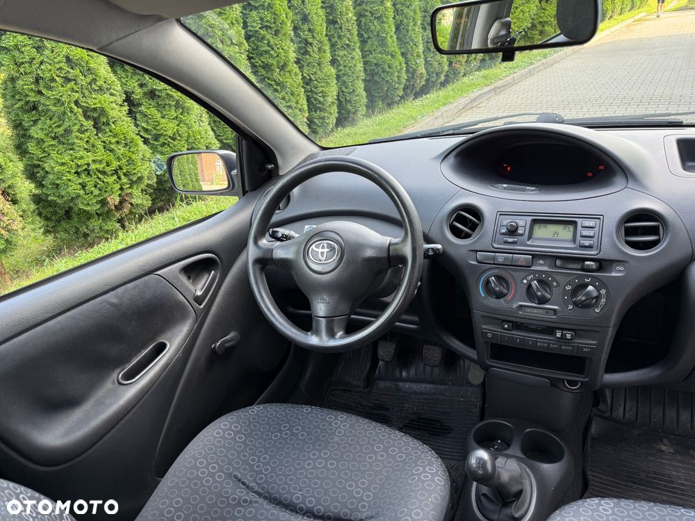 Toyota Yaris 1.0 Blue - 8