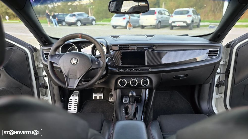 Alfa Romeo Giulietta - 12
