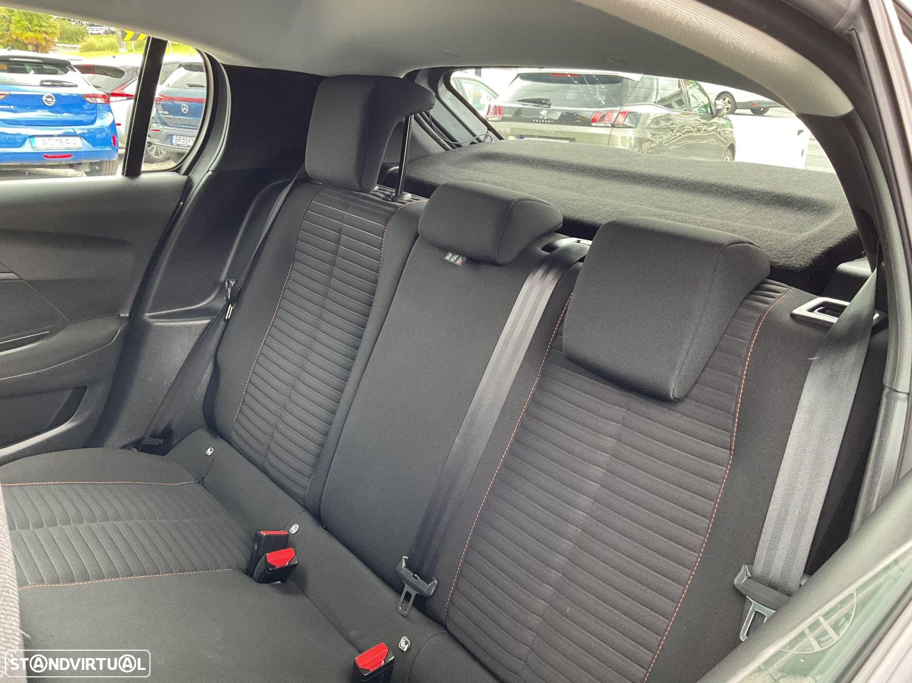 Peugeot 208 1.2 PureTech Active - 39