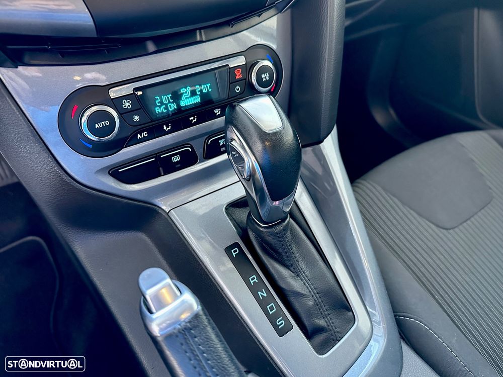 Ford Focus 2.0 TDCi Titanium PowerShift - 26