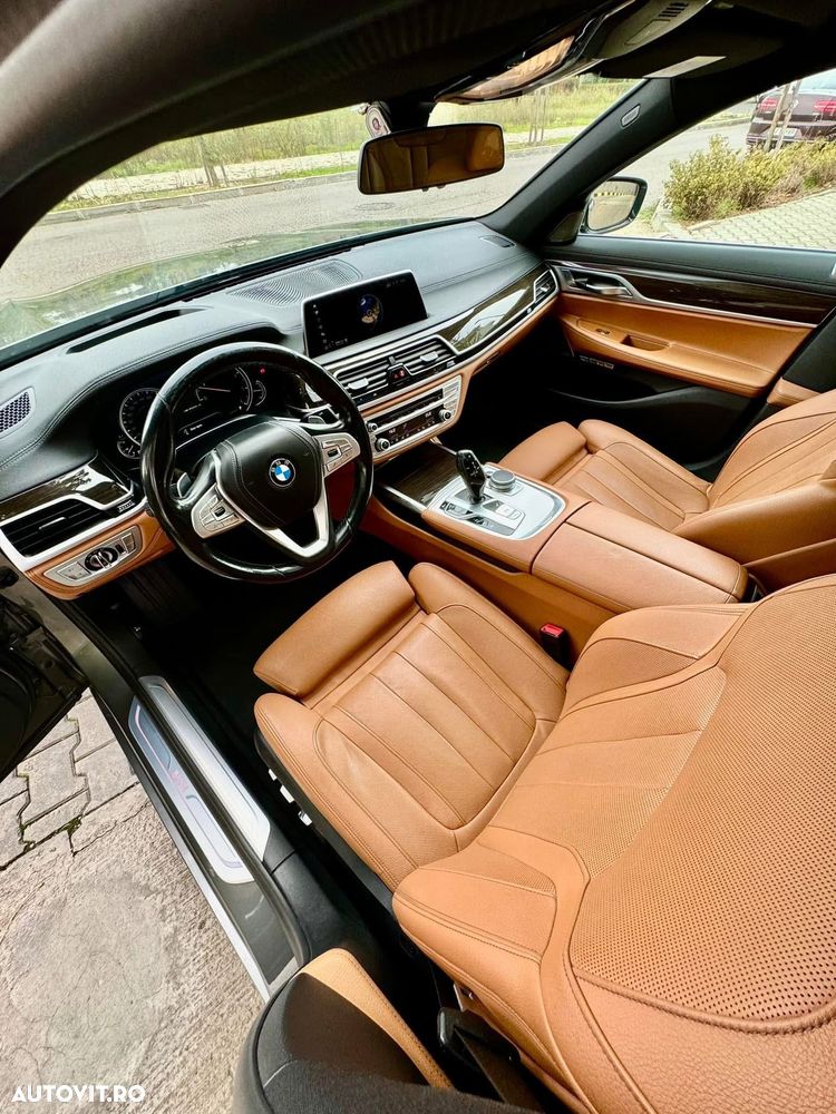 BMW Seria 7 730d xDrive - 31