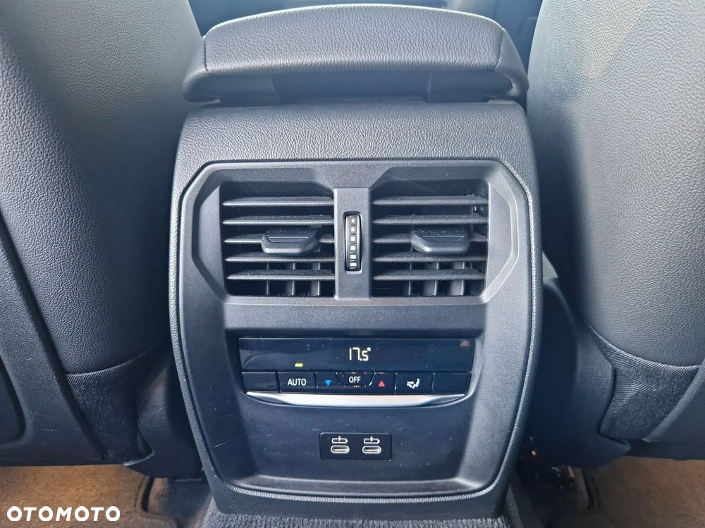 BMW Seria 3 - 25