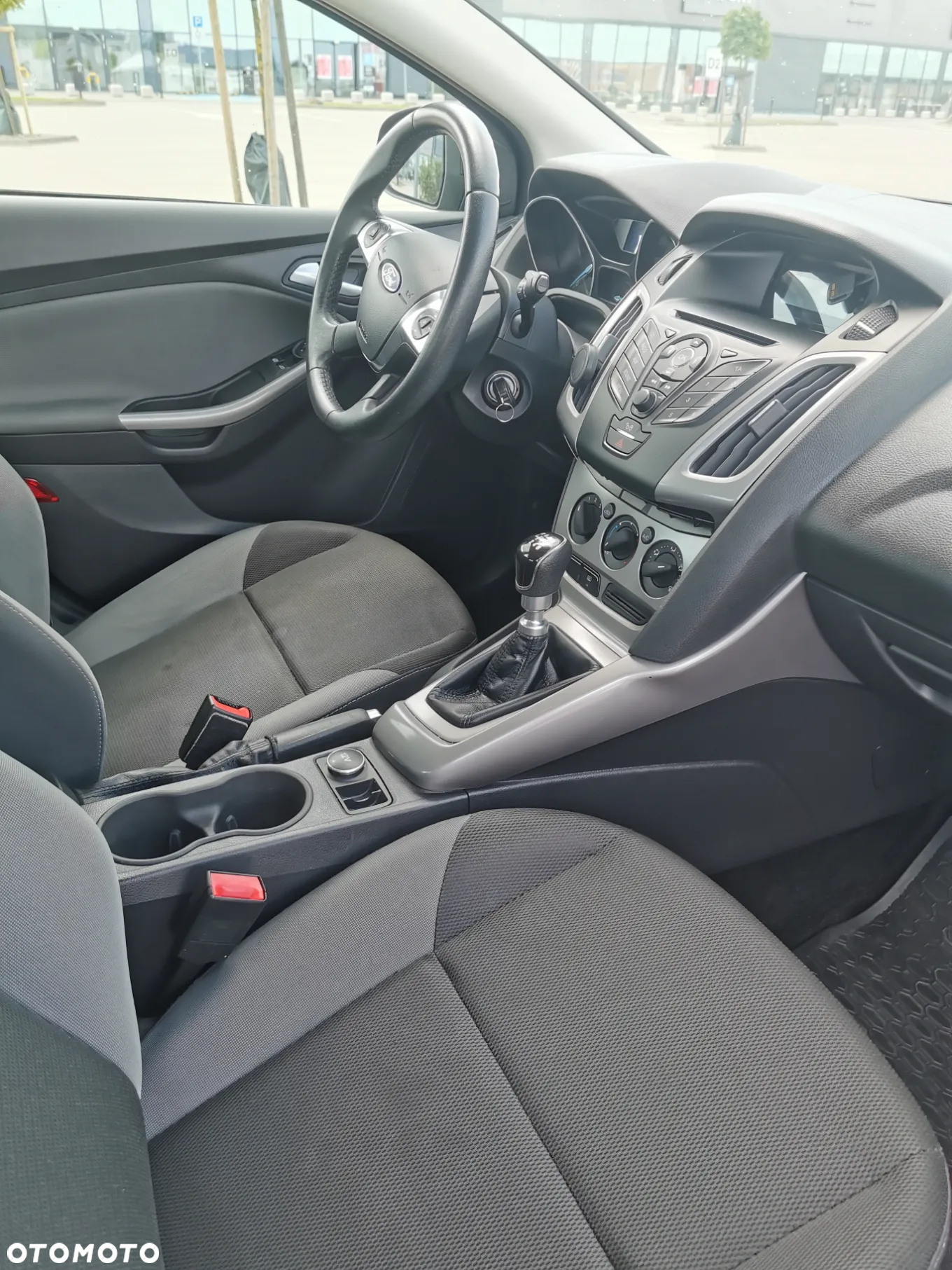 Ford Focus - 10