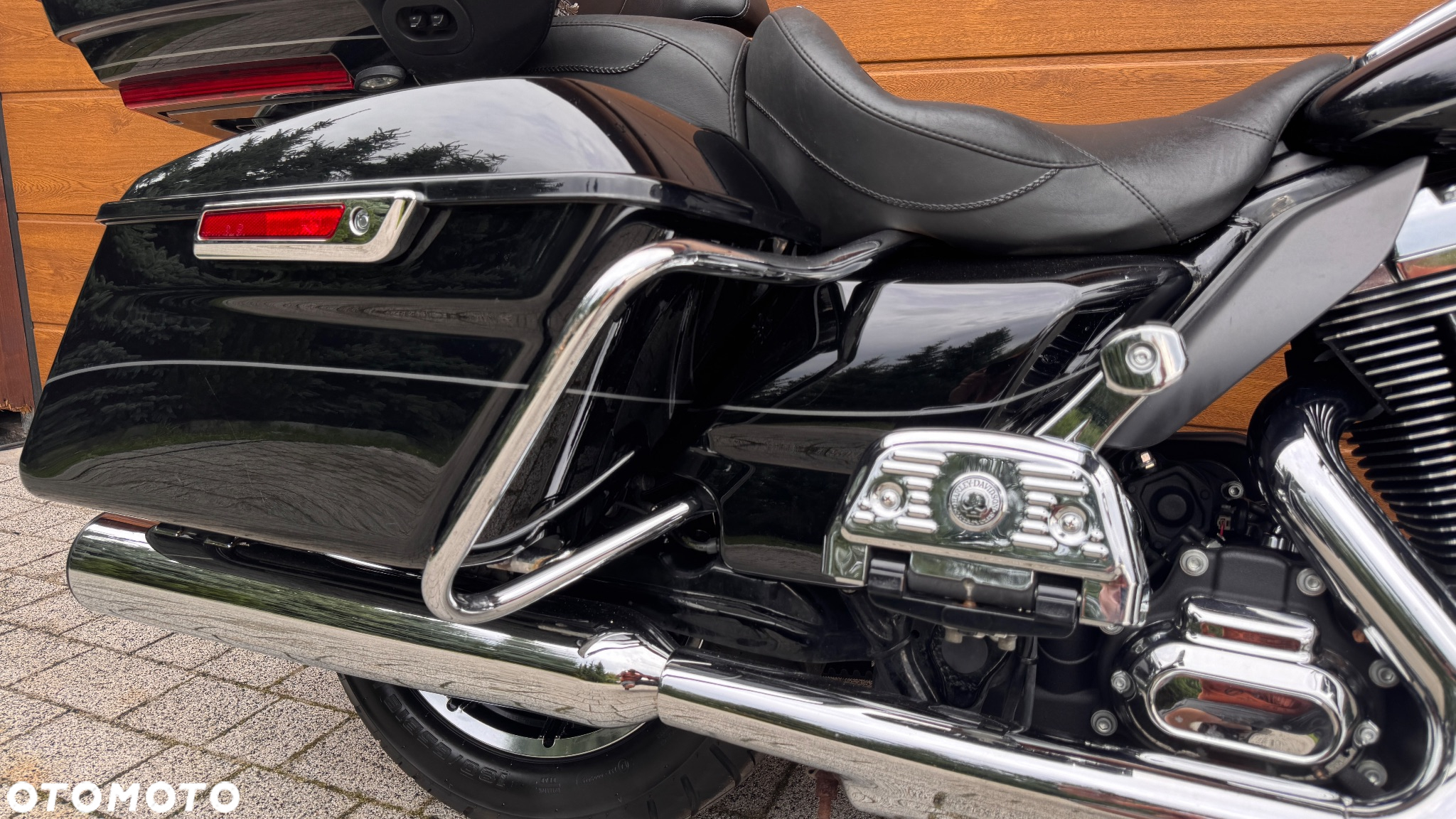 Harley-Davidson Touring Electra Glide - 18