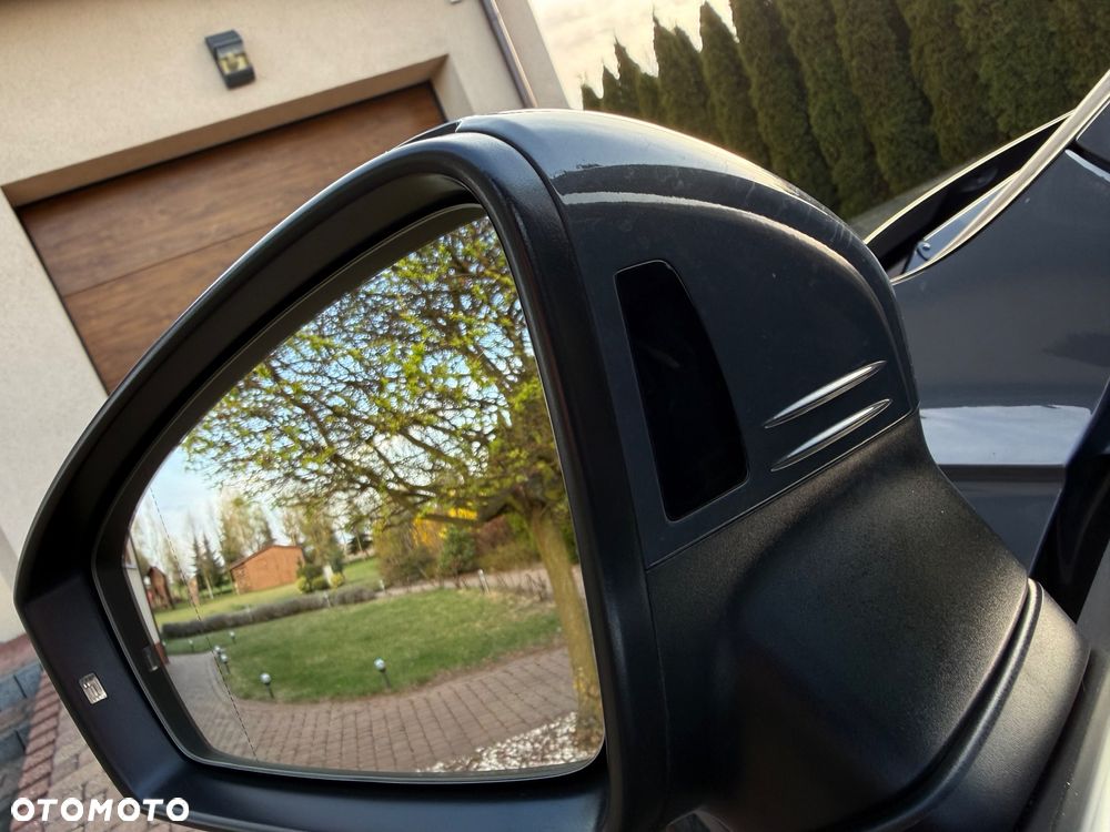 Volkswagen Tiguan 2.0 TDI SCR DSG - 23