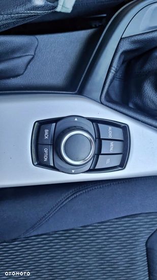 BMW Seria 1 118i Sport Line - 19